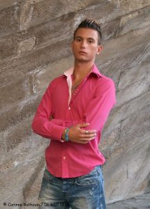 jeune homme sexy, photo lifestyle